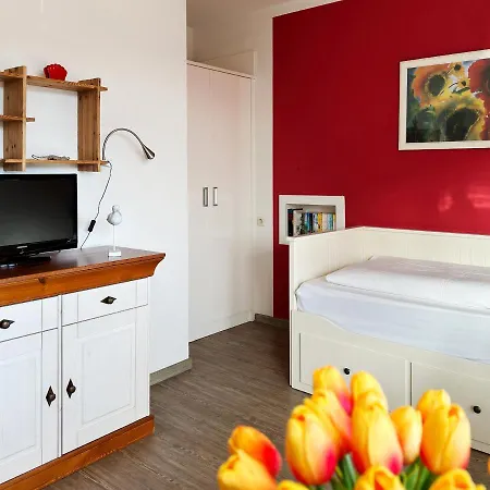 Haus Diana *ferienwohnung Wattenmeer* Apartamento *