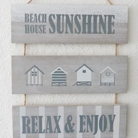 Haus Diana *ferienwohnung Wattenmeer* Apartamento *